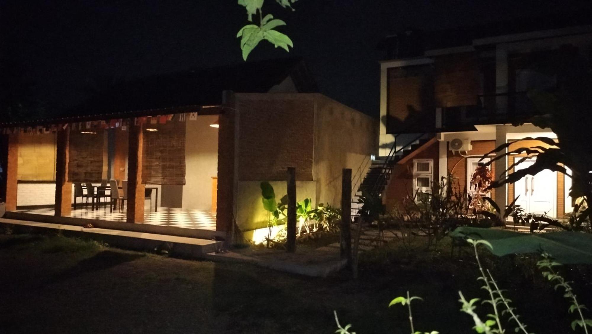 Arista Homestay Tetebatu Esterno foto