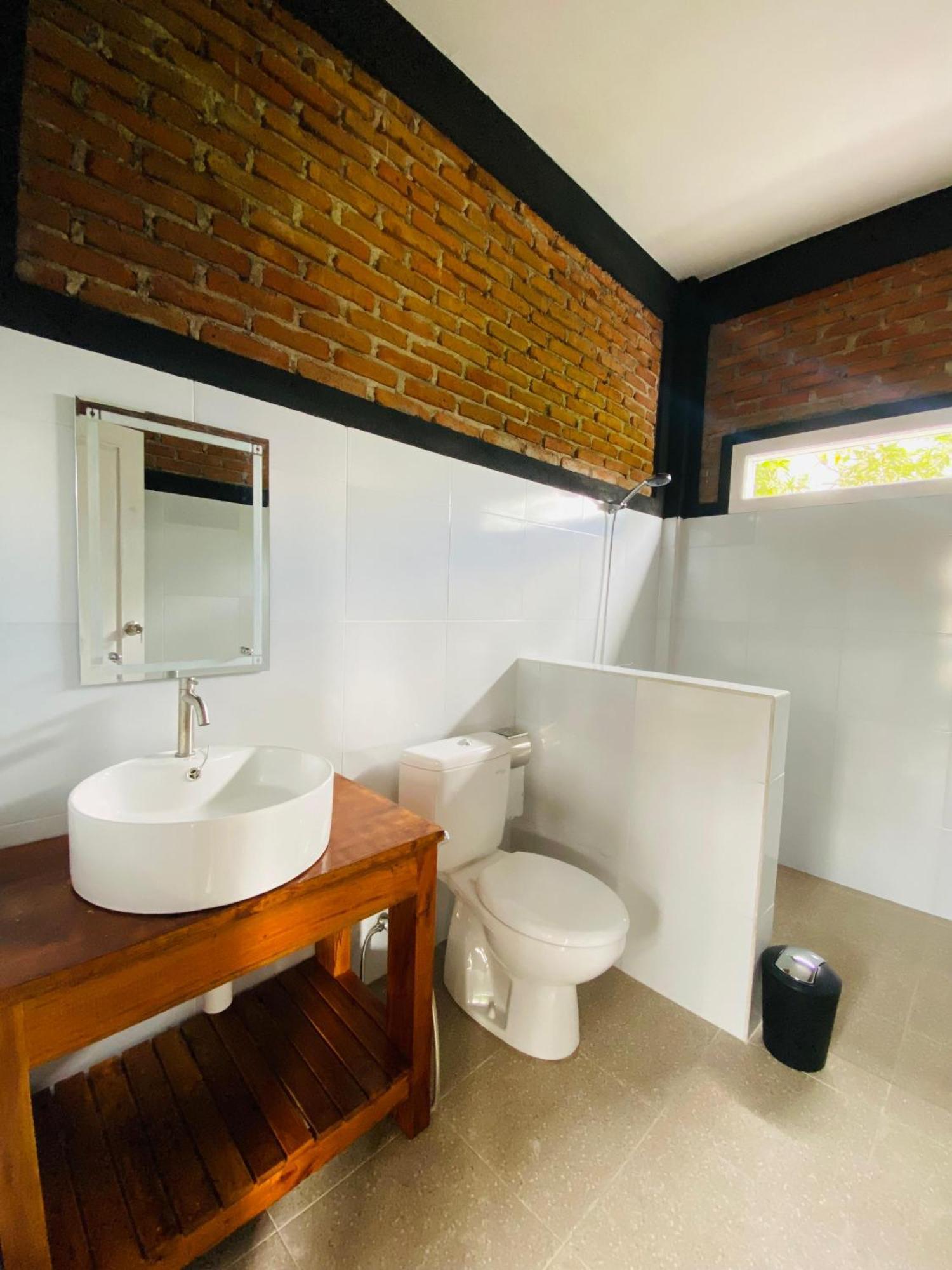 Arista Homestay Tetebatu Esterno foto
