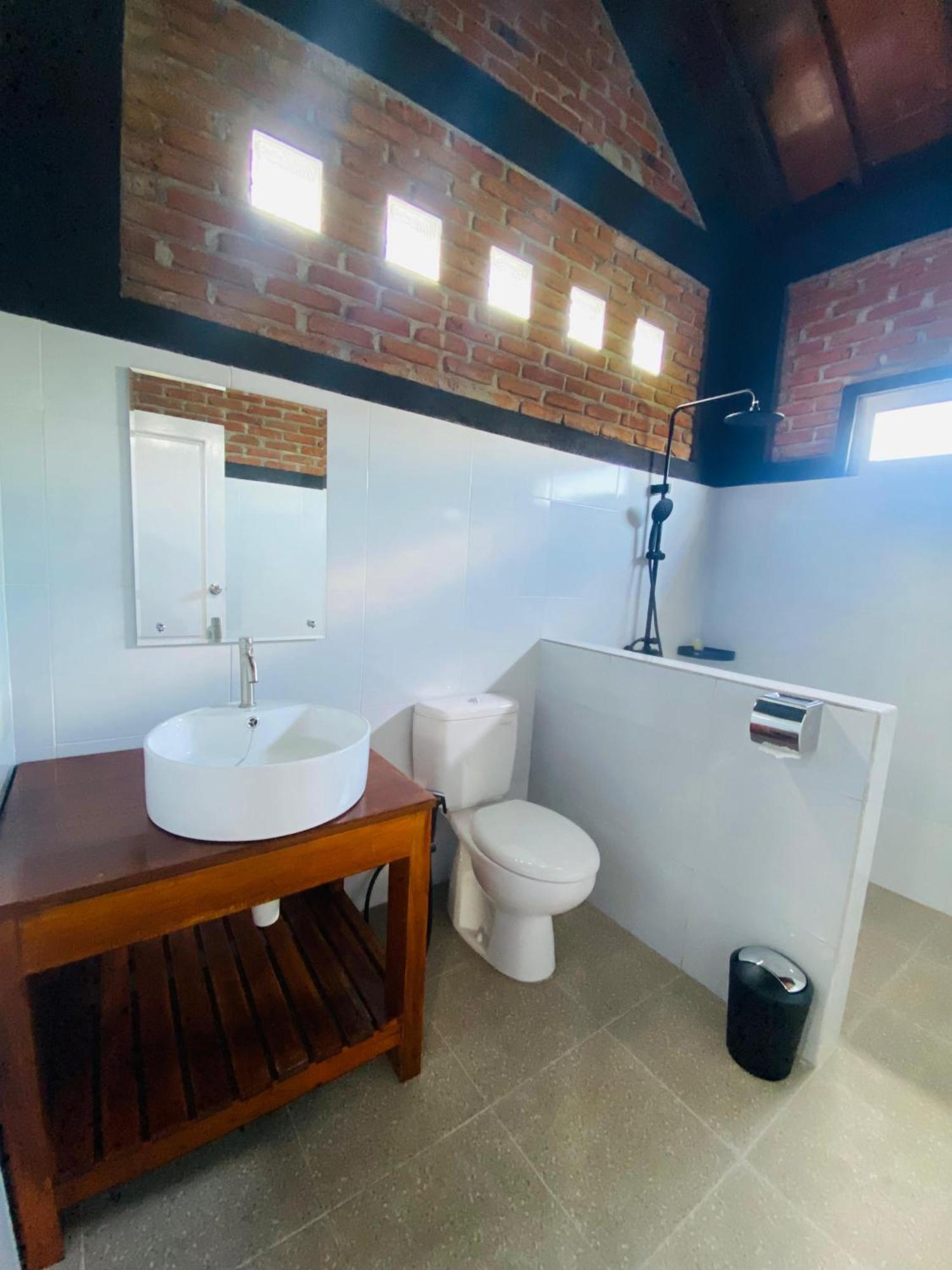 Arista Homestay Tetebatu Esterno foto